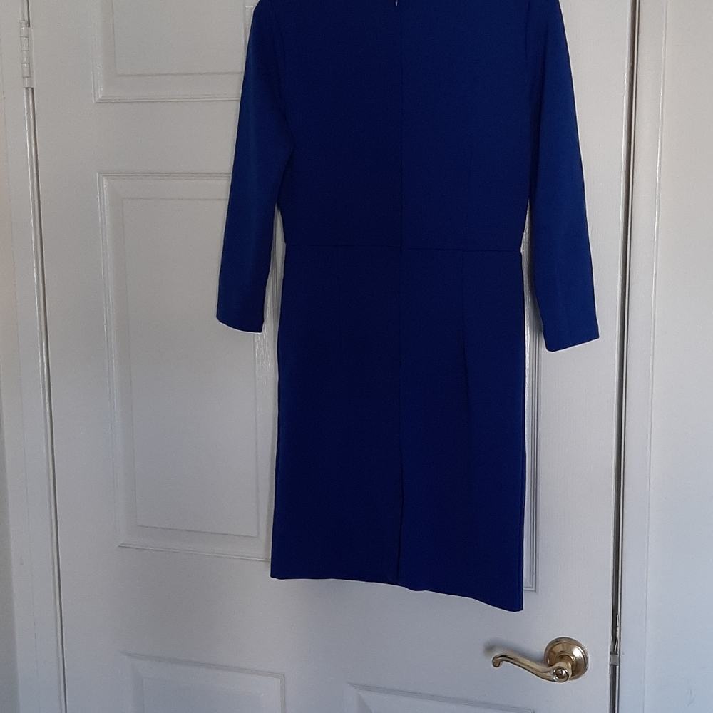Dress - Picture 3 of 3